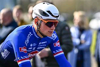 GEWELDIG NIEUWS: Alpecin-Deceuninck bevestigt terugkeer Mathieu van der Poel naar competitie.