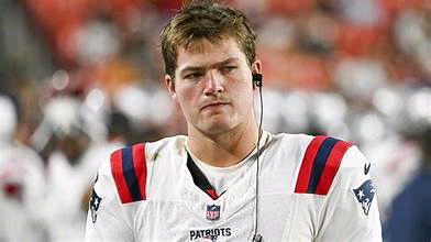 SHOCKING NEWS: New England Patriots Quarterback Drake Maye Will NOT Play Again at Gillette Stadium, as HC Mike Vrabel Explains His Decision.